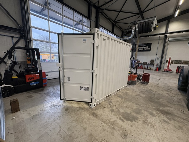 Wasplaats container 004